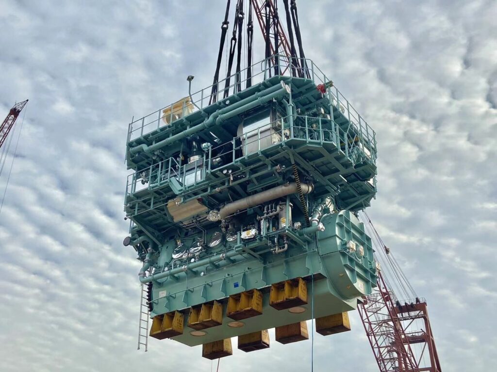 The first MAN ES engine arrives in China, to be installed on the Aurora Class vessel. Source: Höegh Autoliners LinkedIn.