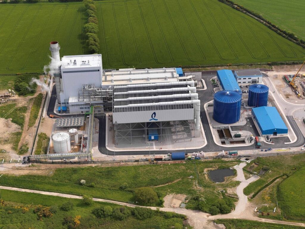 Whitegate power plant in Cork, which currently features twin GE 9FB model turbines. Source: Bord Gáis Energy.